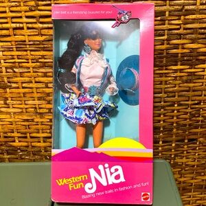 1989 Vintage Western Fun Nia Friend Of Barbie By Mattel #9933 New In Box